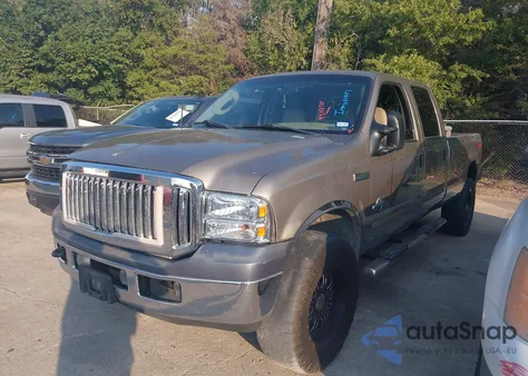 2005 Ford F-250 Lariat/Xl/Xlt из США, поврежденный, VIN 1FTSW21P15ED32103